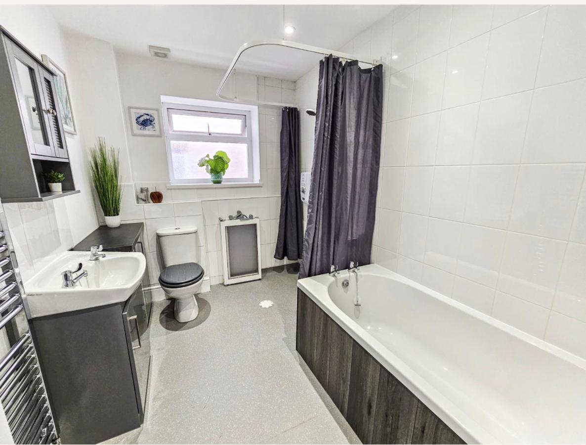 Two Bedroom Detached Modern Bungalow Close To Plymouth Argyle Fc 외부 사진